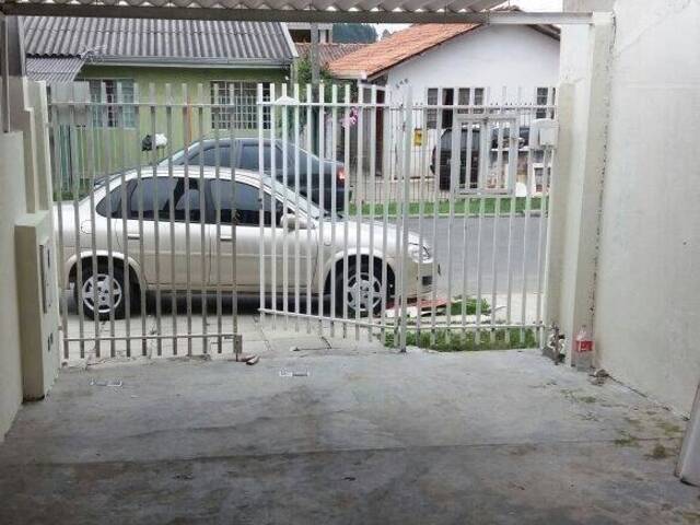 Sobrado para Locação em Curitiba - 2